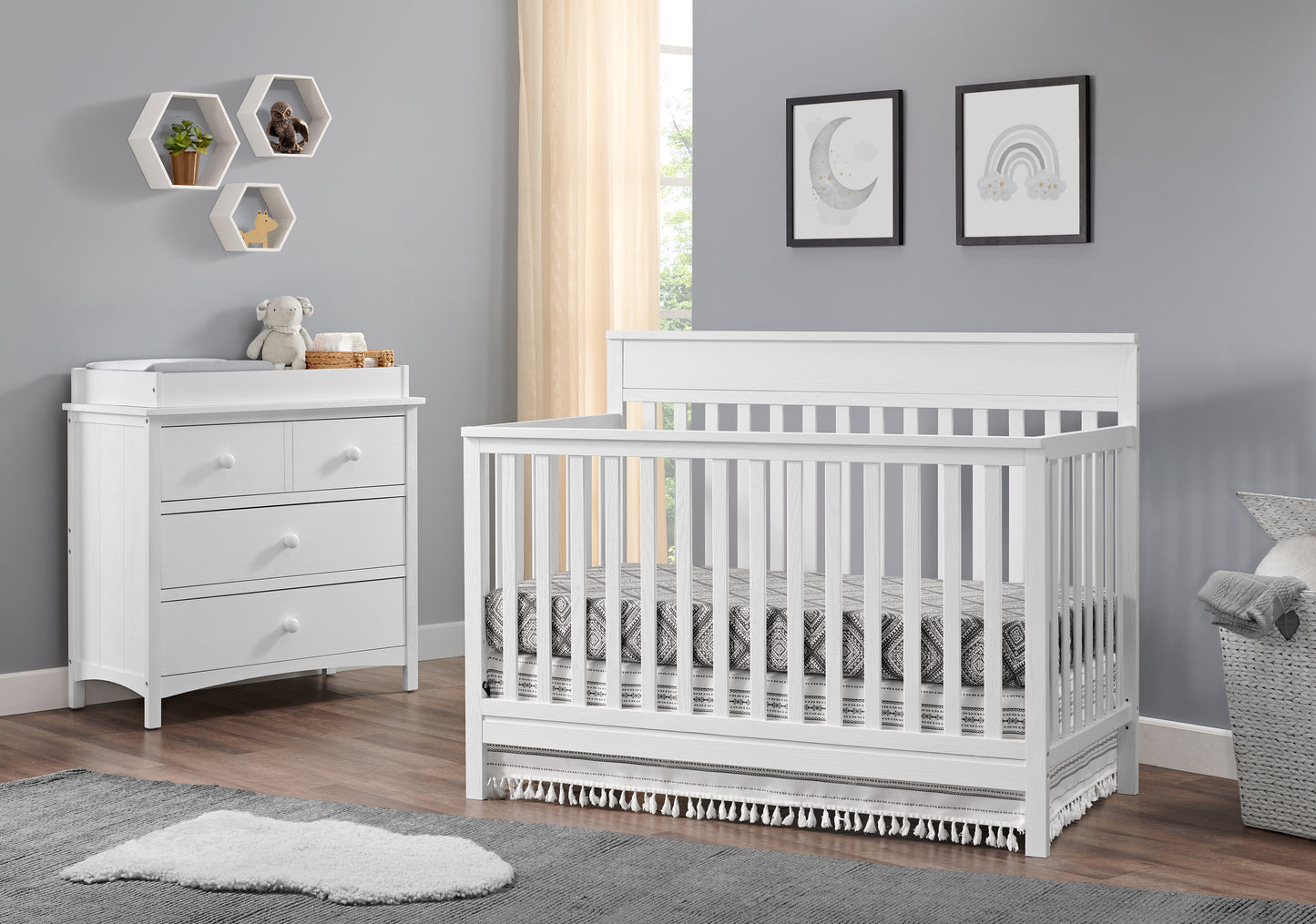 Castle Hill 4 in 1 Convertible Crib
