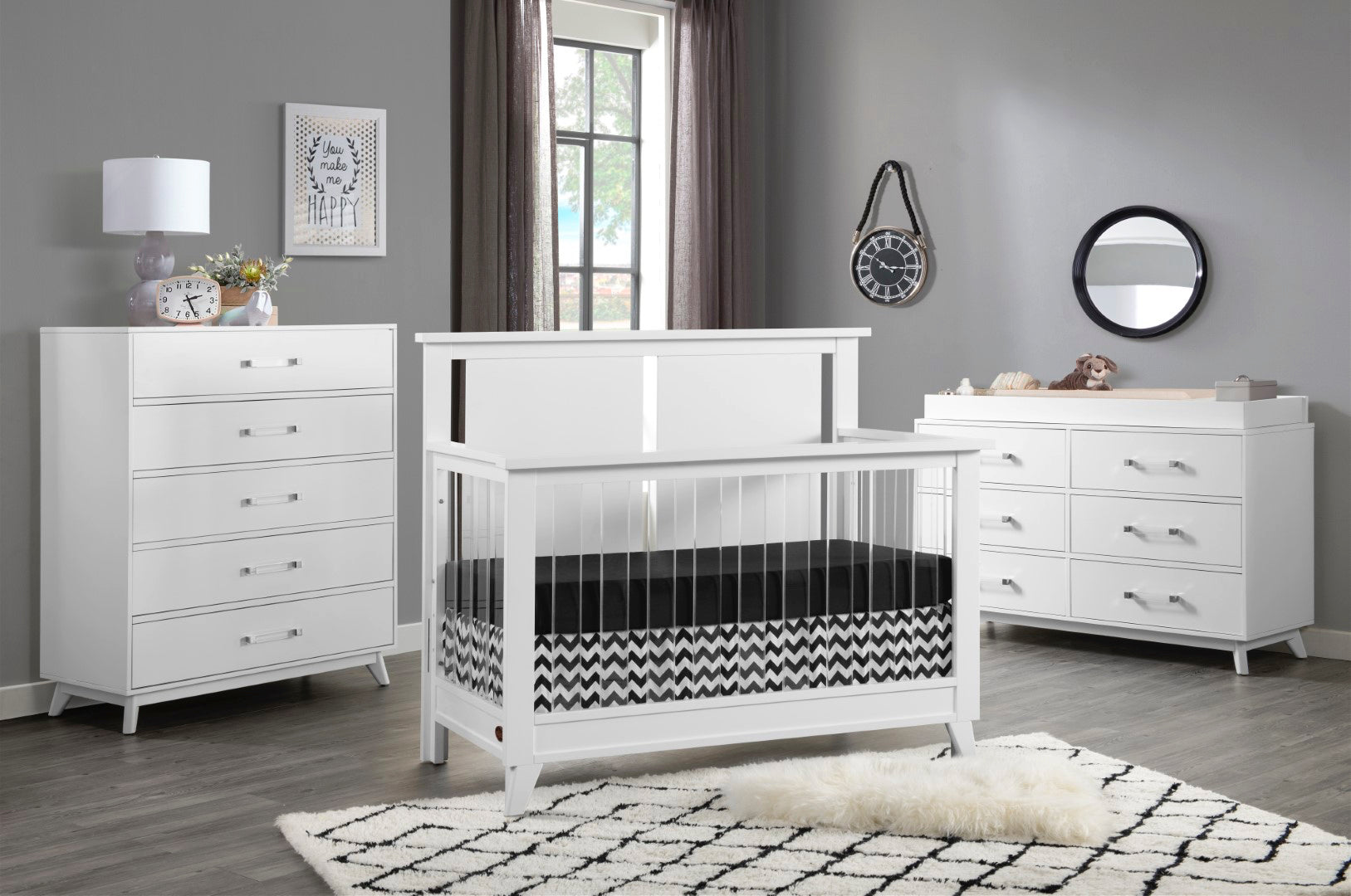 Holland 5 Drawer Chest