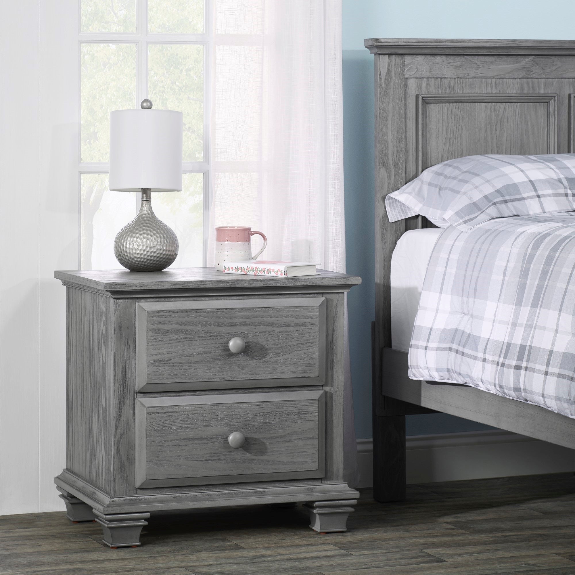 Oxford Baby Kenilworth 2 Drawer Nightstand